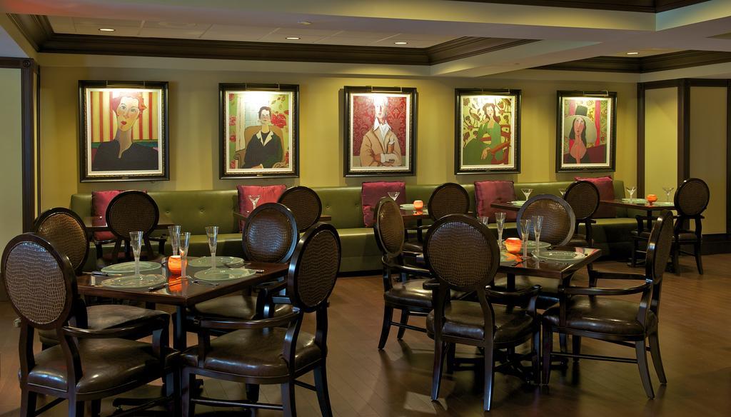 Hotel The Churchill Near Embassy Row Washington