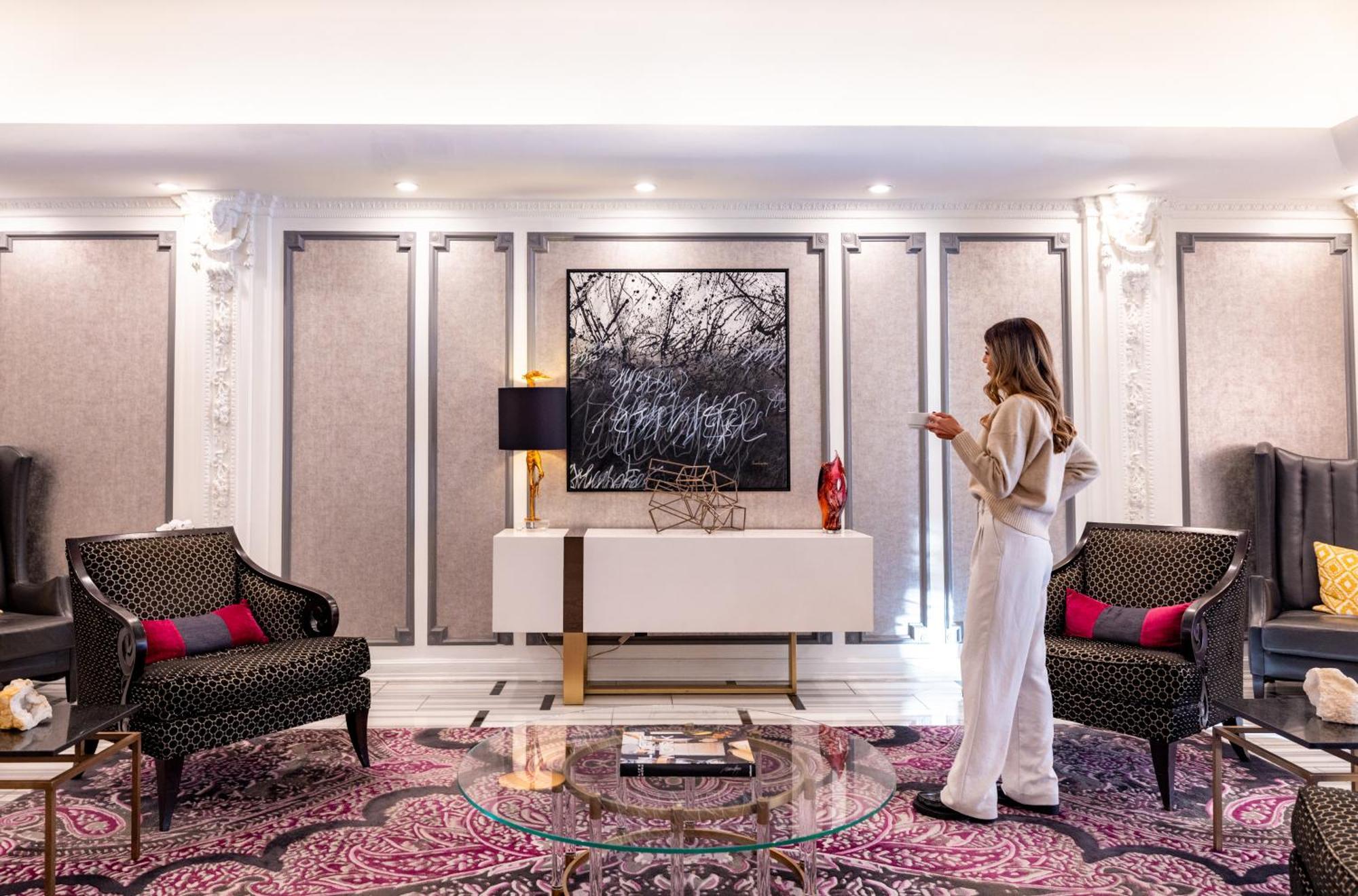 The Churchill Near Embassy Row Hotel