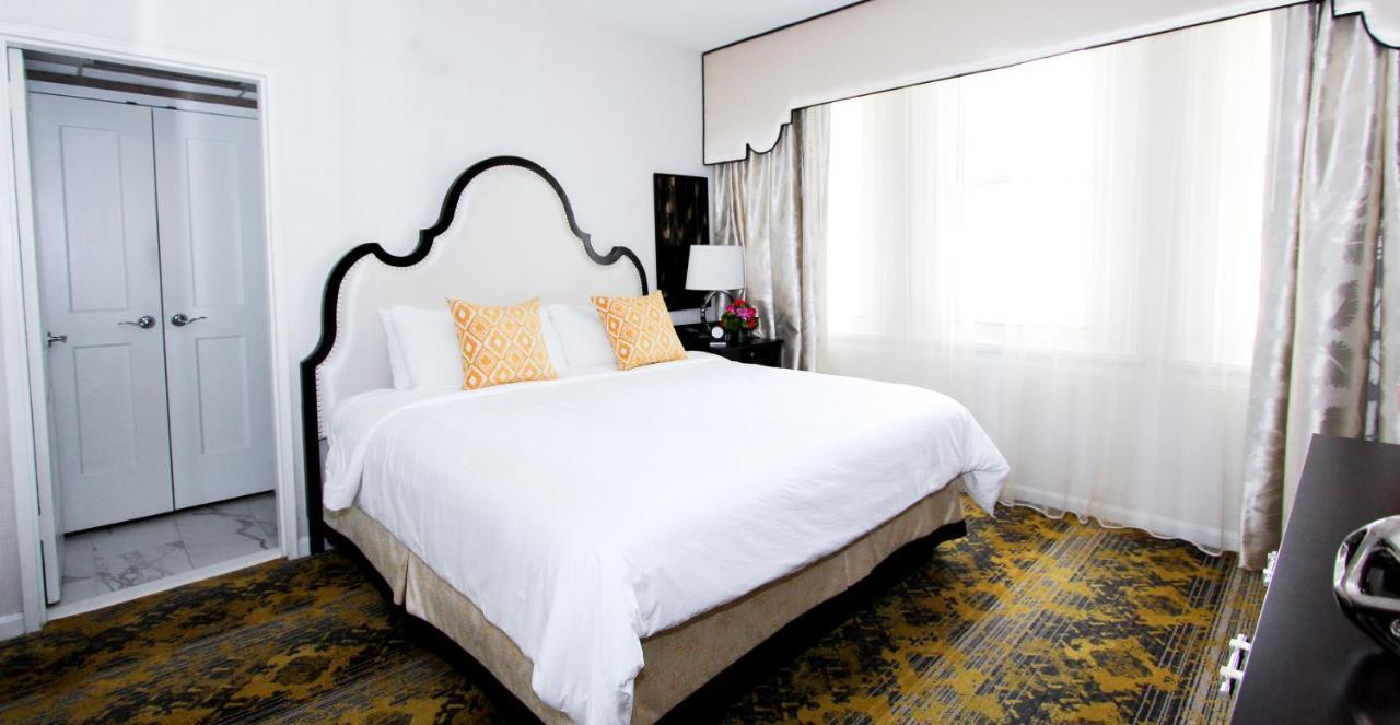 The Churchill Near Embassy Row 4*